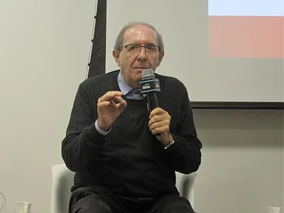 Benjamin Abdala J Nior