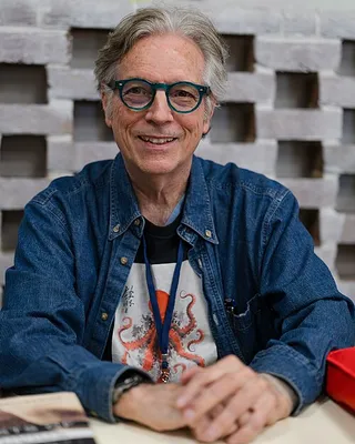 Charles R Pellegrino