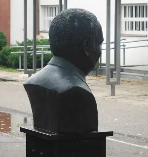 E. Rene