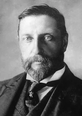 H. Rider Haggard, H Rider Haggard