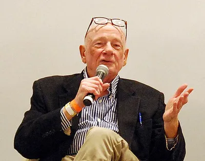 Jr Moody Raymond A Moody