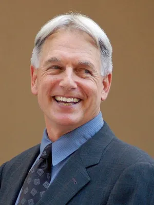 Mark E Thibodeaux