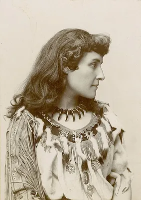 Pauline Wills