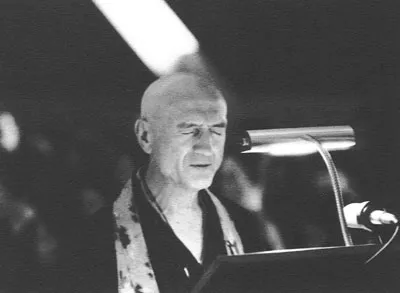 Robert Aitken, Thích Nhất Hạnh