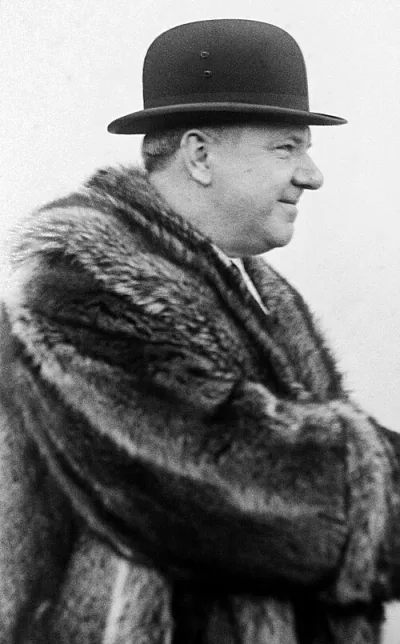 Robert E. Pettit