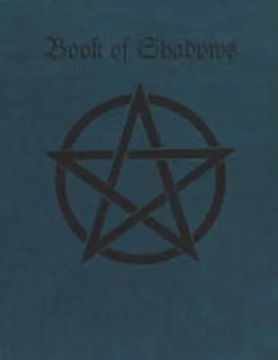 Book of Shadows: Blank Grimoires for Rituals and Spell-Casting — 